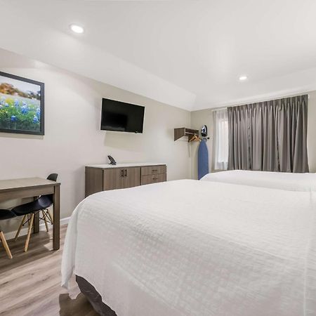 Surestay Studio By Best Western Conroe Downtown Exterior foto
