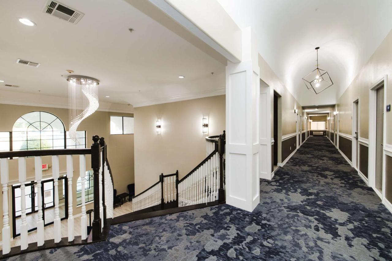 Surestay Studio By Best Western Conroe Downtown Exterior foto