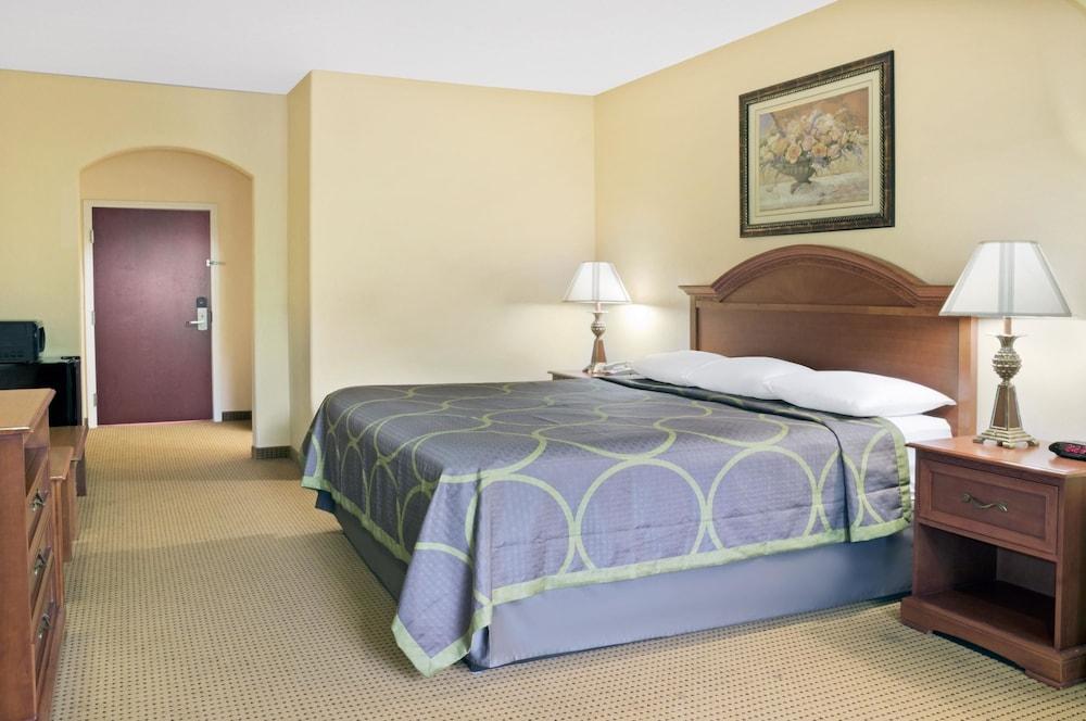 Surestay Studio By Best Western Conroe Downtown Exterior foto