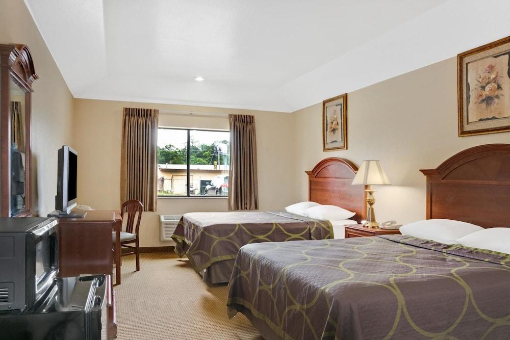 Surestay Studio By Best Western Conroe Downtown Exterior foto